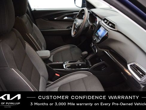 Used 2023 Chevrolet TrailBlazer LT w/ Convenience Package FWD image 17