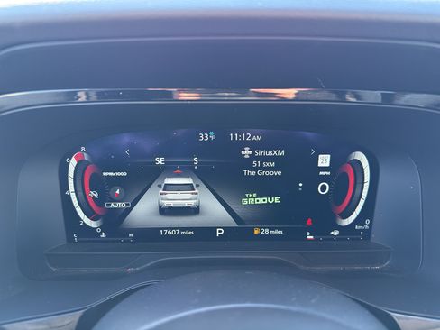 Used 2024 Nissan Pathfinder Platinum w/ Cargo Package image 17