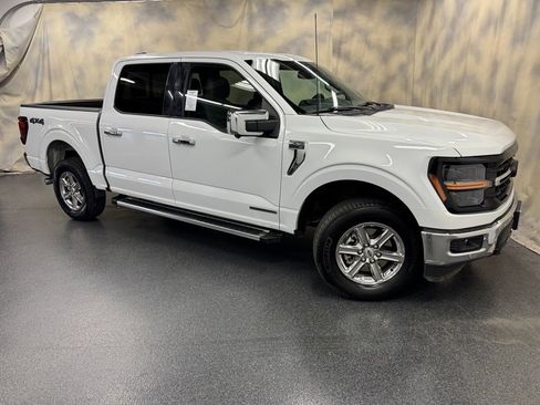 Used 2024 Ford F150 XLT w/ Equipment Group 302A MID image 8