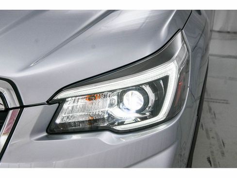Used 2019 Subaru Forester Touring AWD/4WD image 24