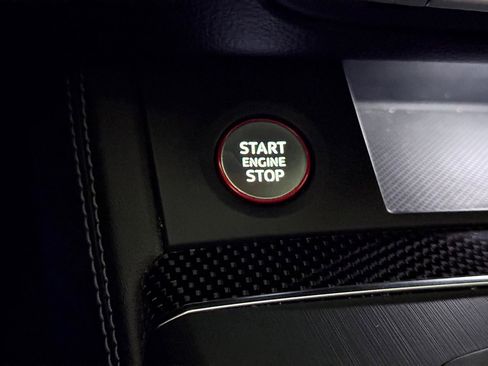 Used 2018 Audi SQ5 Prestige image 40