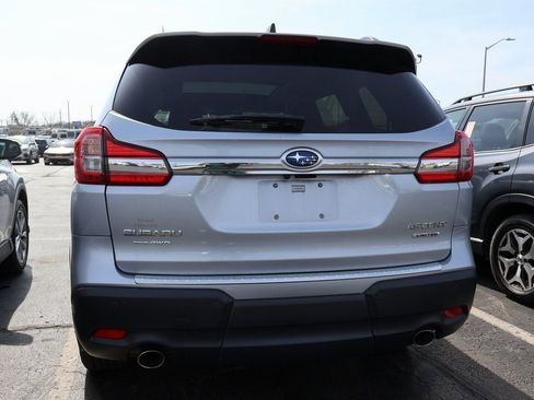 Used 2022 Subaru Ascent Limited w/ Technology Package image 17