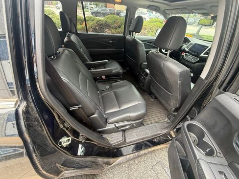 Used 2016 Honda Pilot Elite image 14