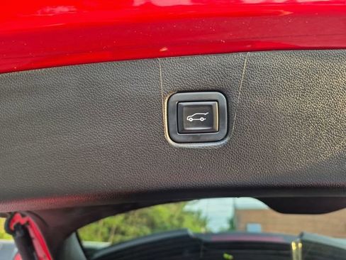 Used 2022 Chevrolet Blazer RS w/ Enhanced Convenience Package AWD/4WD image 31