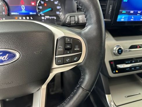 Used 2022 Ford Explorer XLT w/ Equipment Group 202A image 16