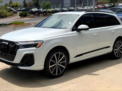 New 2025 Audi Q7 2.0T Premium Plus