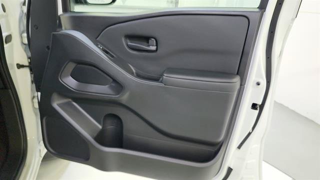 Certified 2024 Nissan Frontier S RWD image 23