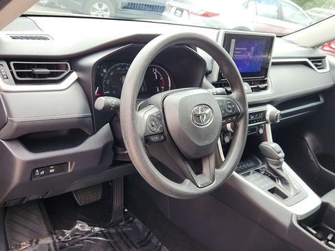 Certified 2025 Toyota RAV4 XLE AWD/4WD image 11