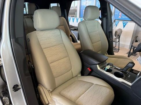 Used 2014 Ford Explorer 4WD image 26