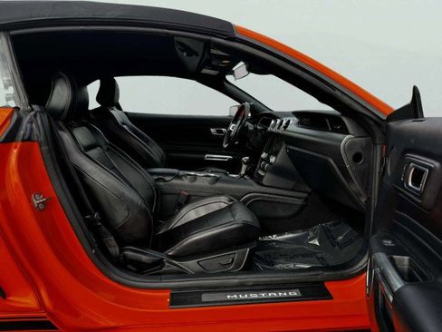 Used 2020 Ford Mustang Premium w/ Equipment Group 201A image 33