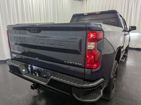 Used 2022 Chevrolet Silverado 1500 Custom Trail Boss image 9