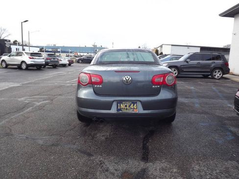 Used 2007 Volkswagen Eos 2.0T FWD image 4
