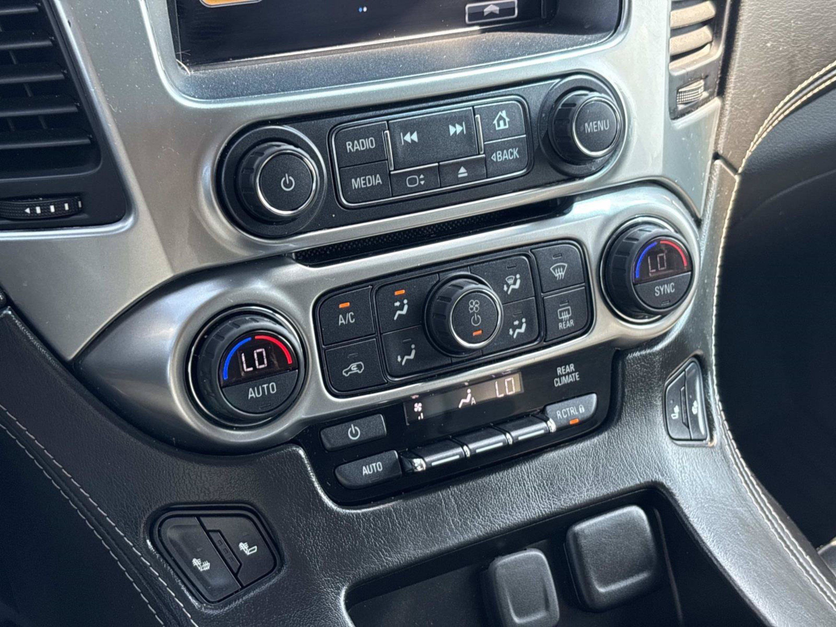 Used 2019 Chevrolet Tahoe LT AWD/4WD image 33