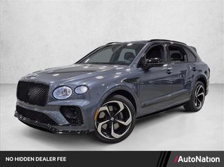 Used 2022 Bentley Bentayga AWD/4WD video 1