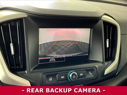 Used 2024 GMC Terrain SLE FWD image 14