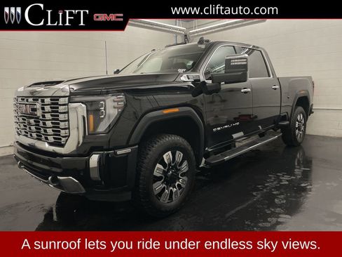 Used 2024 GMC Sierra 2500 Denali w/ Denali Reserve Package AWD/4WD image 1