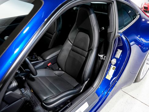 Used 2020 Porsche 911 Carrera S image 22