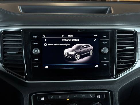 Used 2023 Volkswagen Atlas Cross Sport SE FWD image 28
