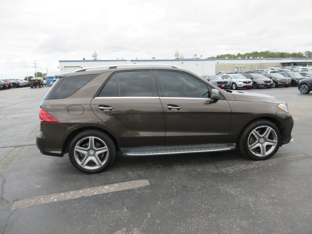 Used 2016 Mercedes-Benz GLE 400 4MATIC image 5