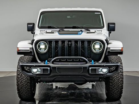 Used 2021 Jeep Wrangler Unlimited Rubicon 4xe w/ Steel Bumper Group AWD/4WD image 2