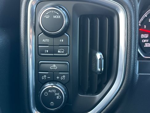 Used 2020 Chevrolet Silverado 1500 LT w/ Trailering Package AWD/4WD image 40