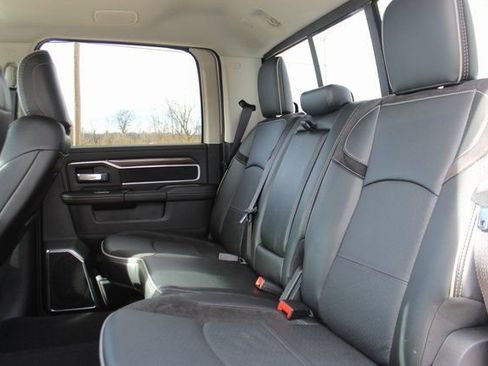 Used 2024 RAM 2500 Laramie image 34