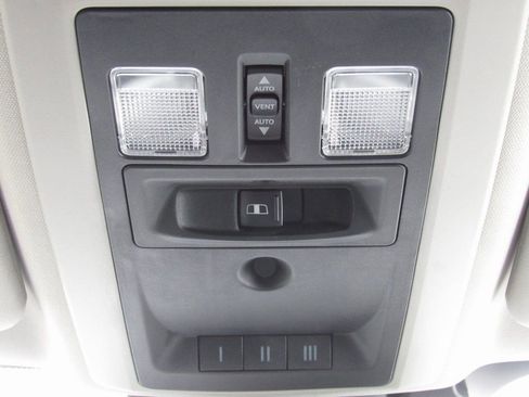 Used 2017 RAM 1500 Outdoorsman image 27