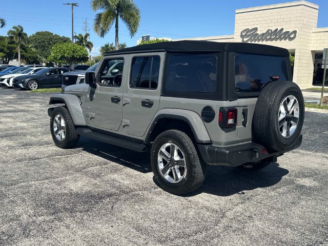 Used 2022 Jeep Wrangler Unlimited Sahara AWD/4WD image 5