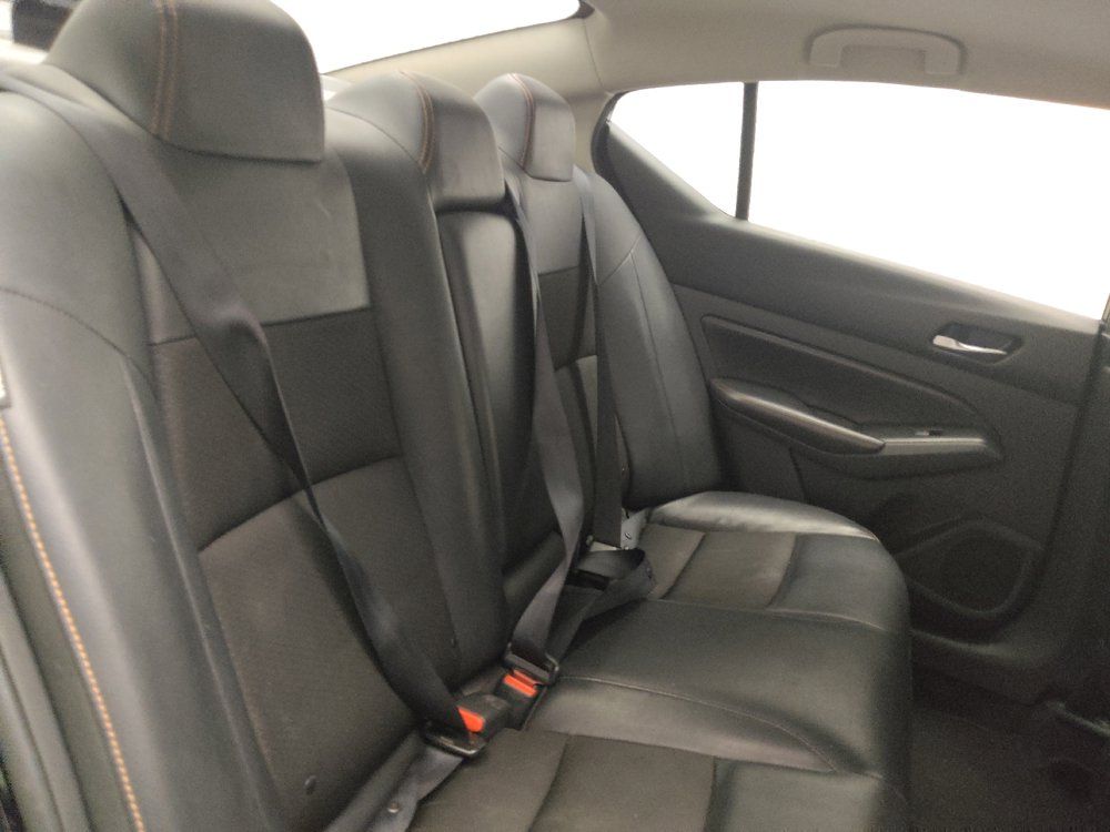 Used 2022 Nissan Altima 2.5 SR FWD image 19
