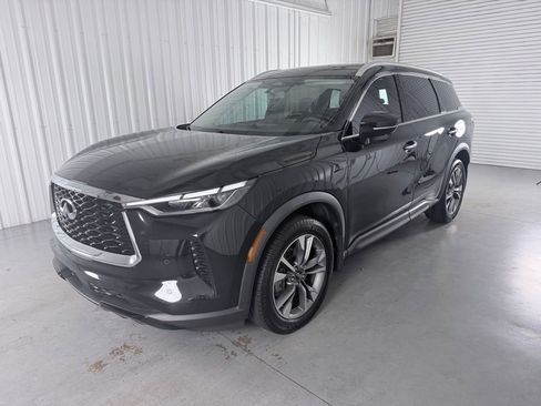 Certified 2023 INFINITI QX60 Luxe w/ Cargo Package FWD image 1