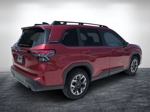 Used 2026 Subaru Forester Premium AWD/4WD image 3