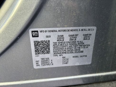 Used 2025 Chevrolet Equinox LT FWD image 29