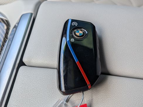 Used 2024 BMW X5 M60i w/ Parking Assistance Package AWD/4WD image 33