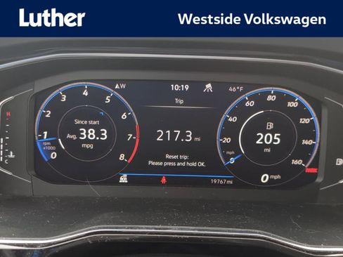 Used 2024 Volkswagen Jetta GLI Autobahn w/ GLI Black Package image 1