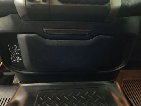 Used 2025 RAM 1500 Big Horn image 18