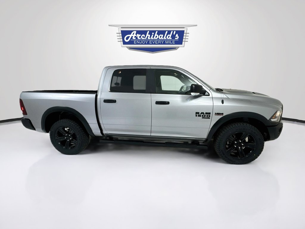 Used 2023 RAM 1500 Warlock AWD/4WD image 9