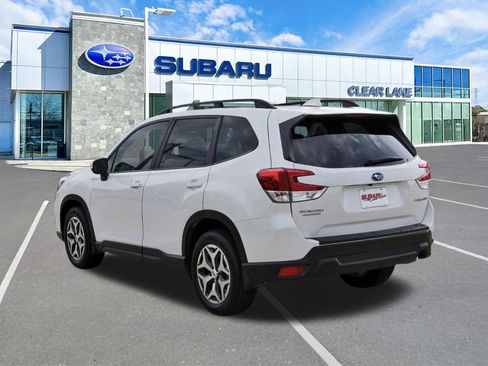 Used 2021 Subaru Forester Premium w/ Popular Package #1 image 4