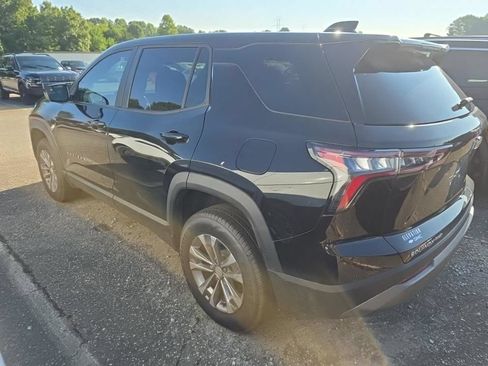 Used 2025 Chevrolet Equinox LT AWD/4WD image 6