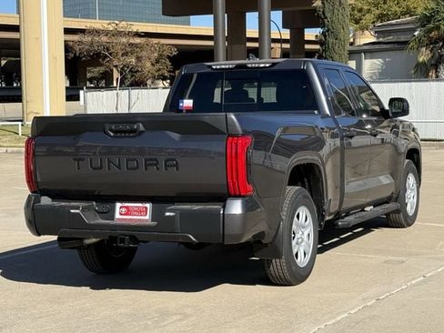 New 2026 Toyota Tundra SR image 4