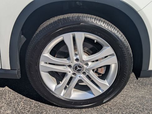 Certified 2020 Mercedes-Benz GLA 250 image 20