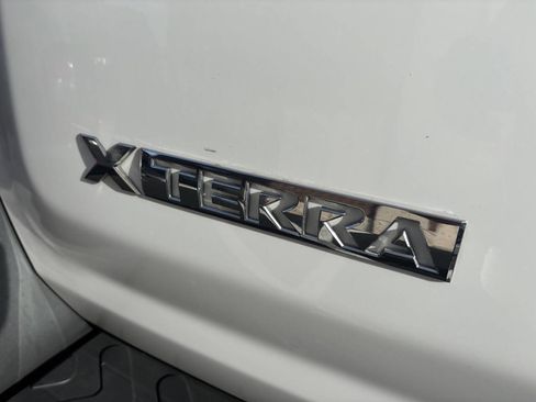 Used 2012 Nissan Xterra PRO-4X image 5