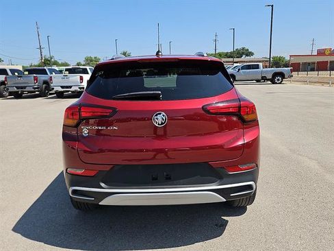 Used 2023 Buick Encore GX Select FWD image 4