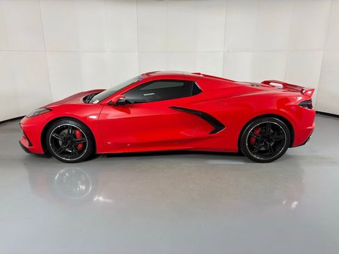 Used 2020 Chevrolet Corvette Stingray Premium Conv w/ 3LT Preferred Equipment Group image 6