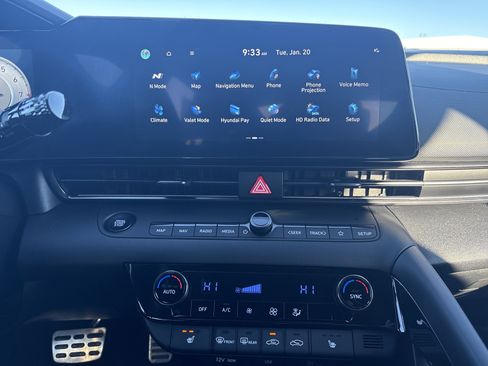 Used 2023 Hyundai Elantra N image 19