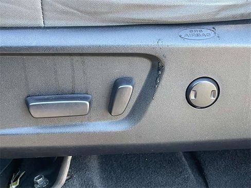 Used 2018 Toyota Tundra SR5 image 17