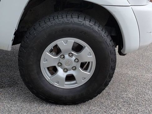 Used 2008 Toyota Tacoma PreRunner RWD image 11