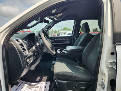 Used 2025 RAM 2500 Big Horn AWD/4WD image 21