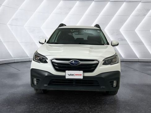 Used 2022 Subaru Outback Premium AWD/4WD image 2