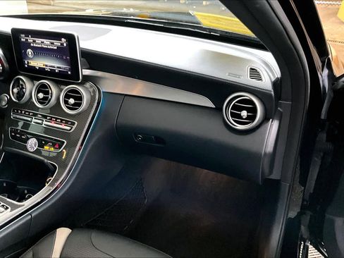 Used 2018 Mercedes-Benz C 63 AMG S image 18