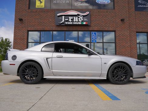 Used 2000 Ford Mustang GT image 4